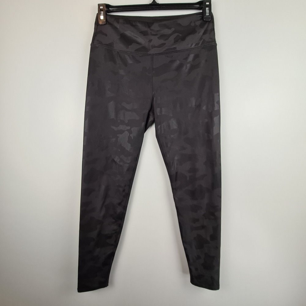Kyodan Black‎ Camo Leggings Medium Running Athletic Outdoors Performance Thick